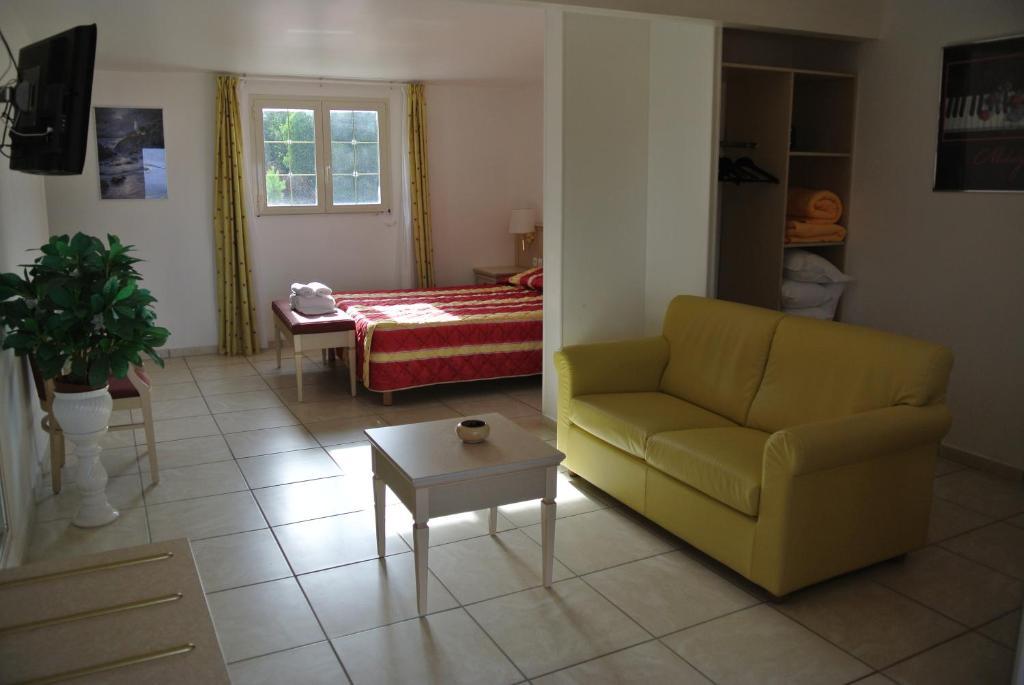 Hotel Residence San Pieru Tarcu 객실 사진